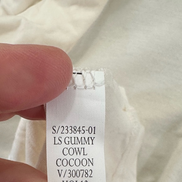 Banana Republic NWOT Long Sleeve Gummy Cowl Neck Cocoon Top Medium Cream Ivory - Picture 12 of 15